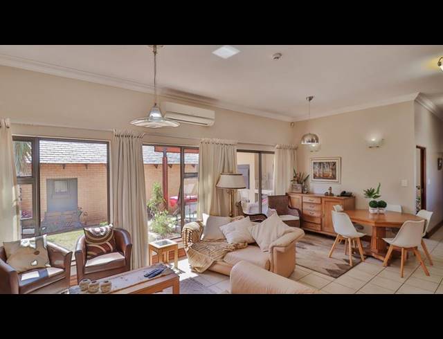 2 BEDROOM TOWNHOUSE FOR SALE IN RETIRE AT MIDSTREAM